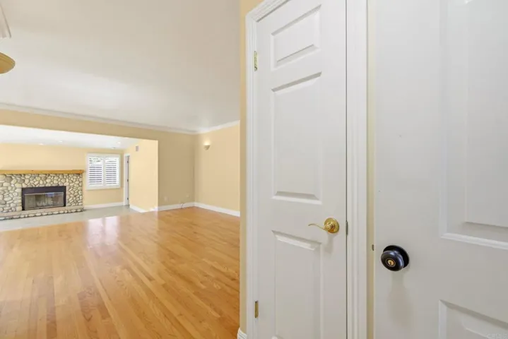 1677 Sandos Street, El Cajon, California 92019