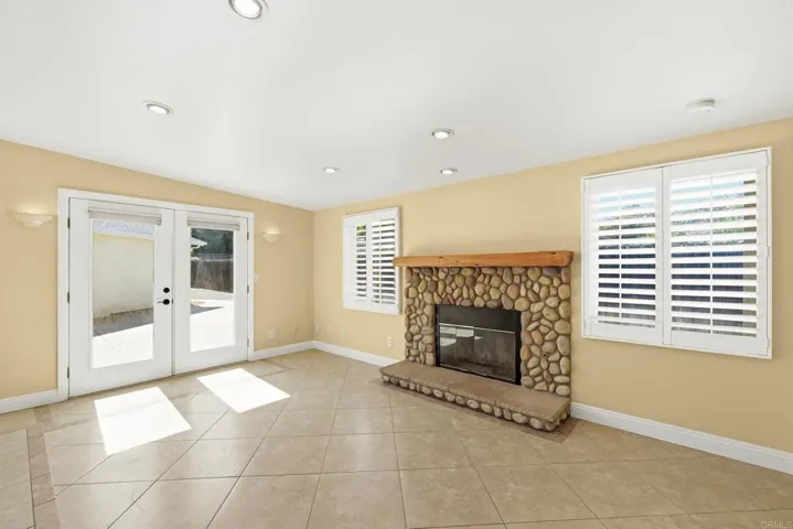 1677 Sandos Street, El Cajon, California 92019