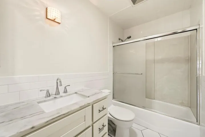 1677 Sandos Street, El Cajon, California 92019