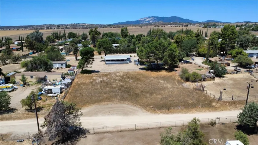 1 Pioneer Trail, Anza, California 92539