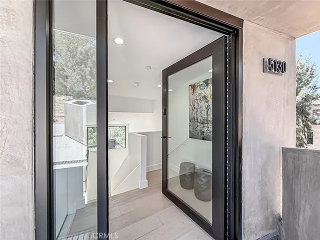 5130 Medina, Woodland Hills, California 91364