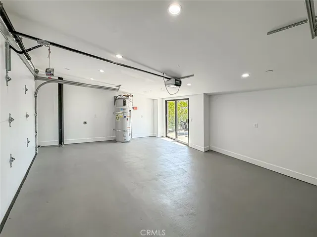 5130 Medina, Woodland Hills, California 91364