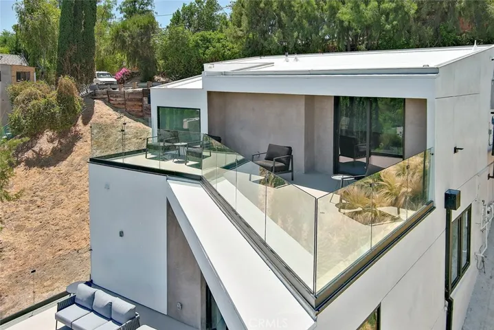 5130 Medina, Woodland Hills, California 91364