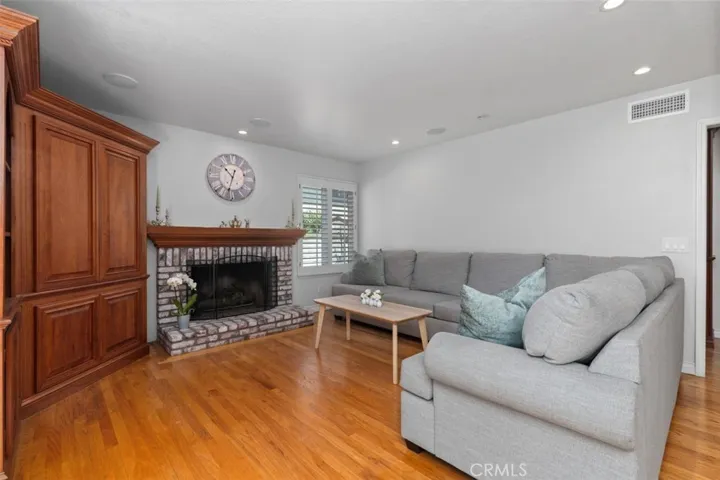 Beautiful and cozy  family room with a fireplace