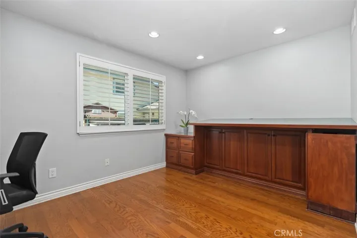 5th bedroom downstairs