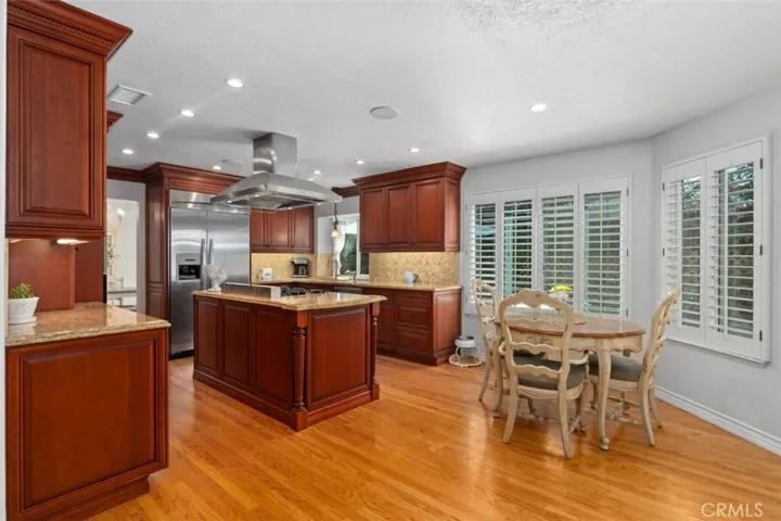 Kitchen and dining area