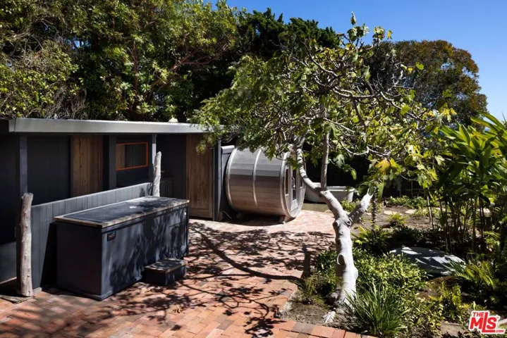 31970 Pacific Coast Highway, Malibu, California 90265
