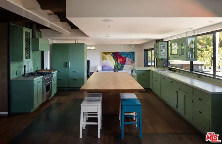 31970 Pacific Coast Highway, Malibu, California 90265