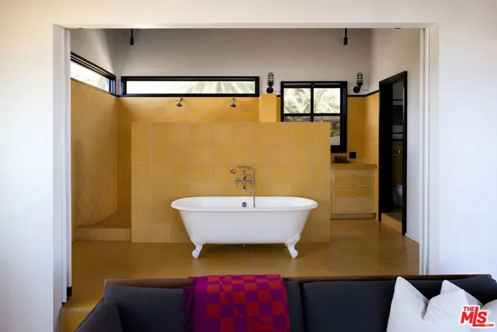 31970 Pacific Coast Highway, Malibu, California 90265