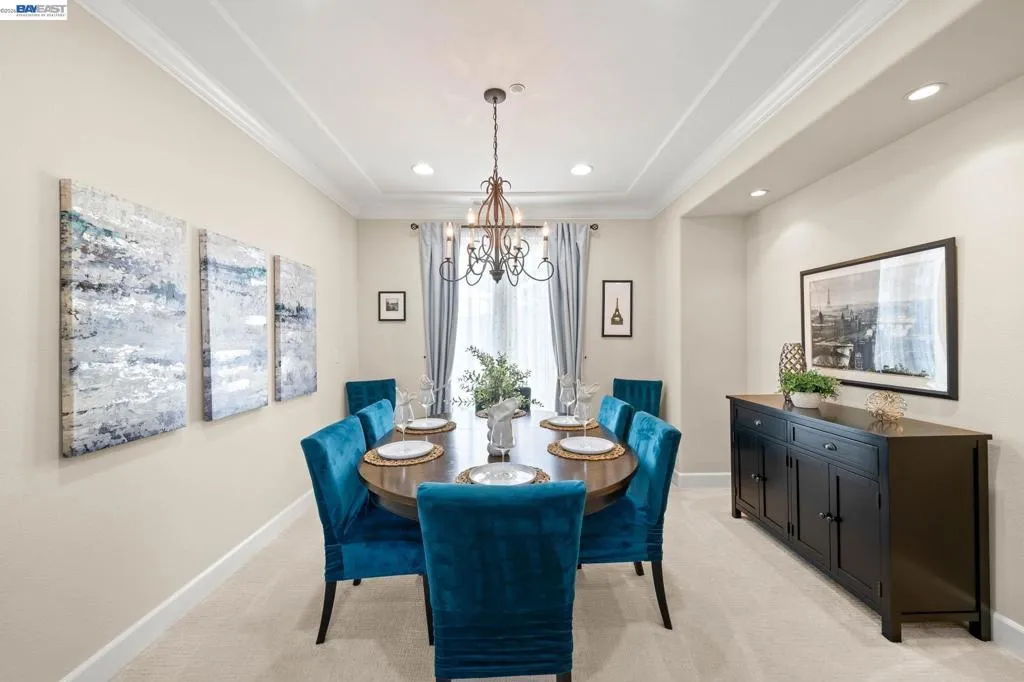 Formal Dining room