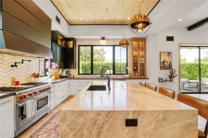 4961 Edgerton Avenue, Encino, California 91436