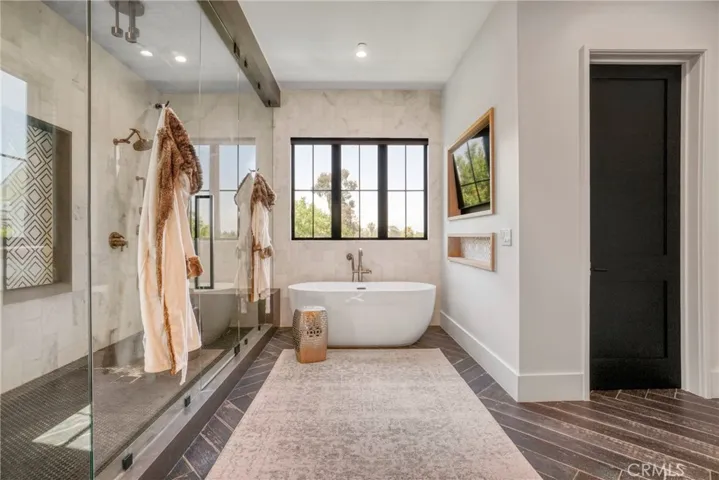 4961 Edgerton Avenue, Encino, California 91436