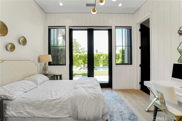 4961 Edgerton Avenue, Encino, California 91436