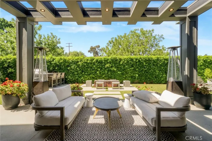 4961 Edgerton Avenue, Encino, California 91436