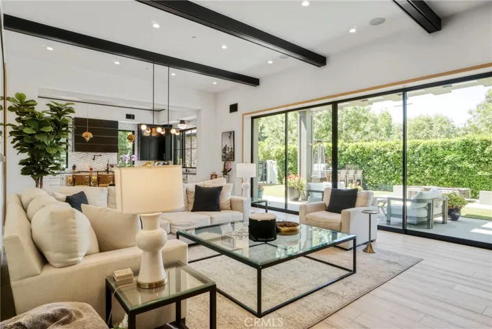 4961 Edgerton Avenue, Encino, California 91436