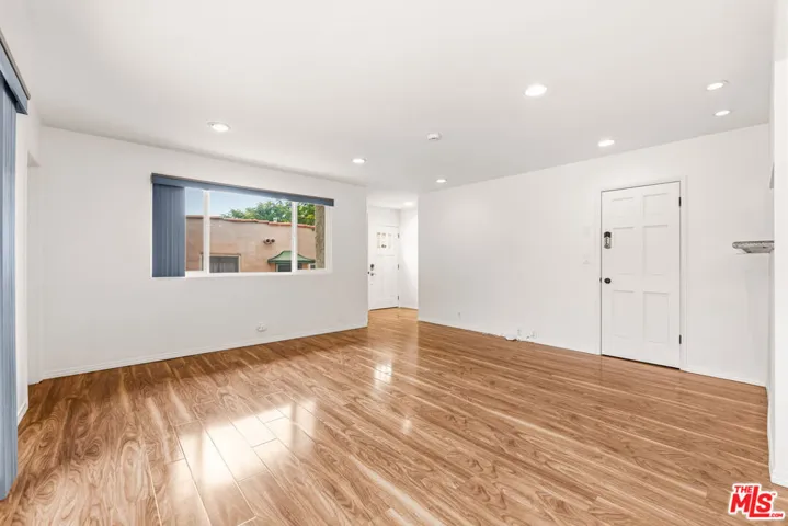 1846 9th Street 1, Santa Monica, California 90404