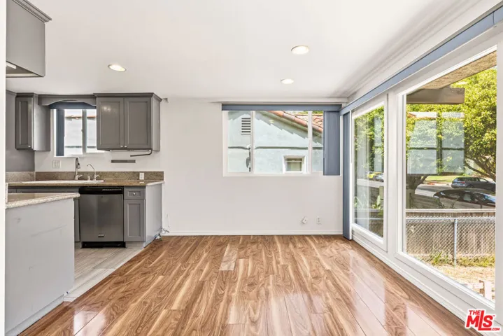1846 9th Street 1, Santa Monica, California 90404