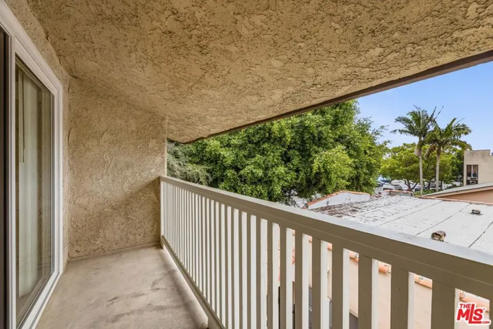 1846 9th Street 1, Santa Monica, California 90404