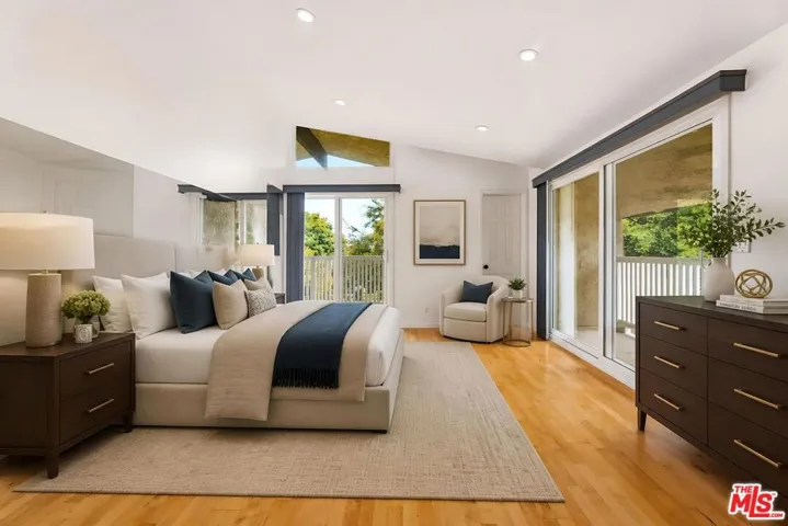 1846 9th Street 1, Santa Monica, California 90404