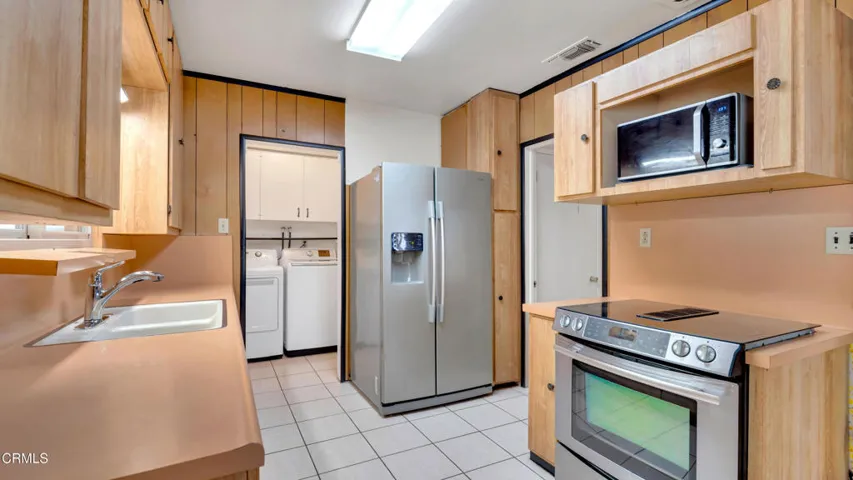 9964 Haines Canyon Ave Low Resolution-32