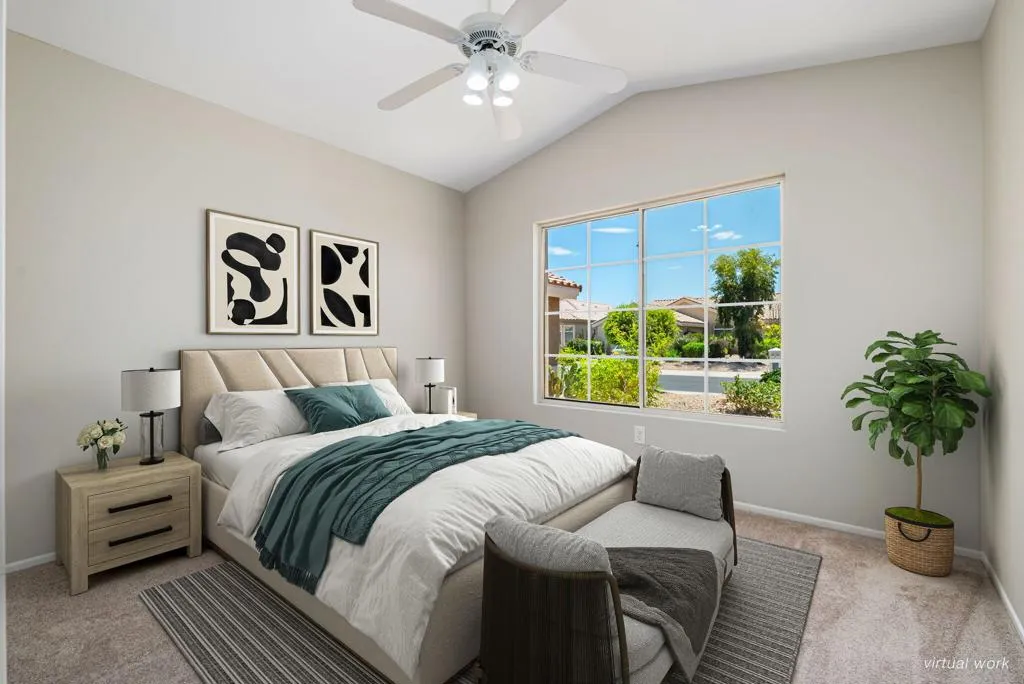 32-web-or-mls-DFChampagne_OPMG_0626_032