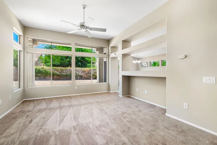 13-web-or-mls-DFChampagne_OPMG_0626_013