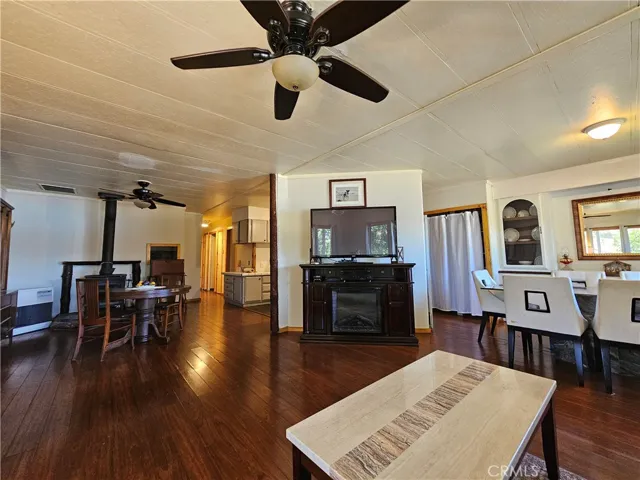 12022 E Highway 20, Clearlake Oaks, California 95423