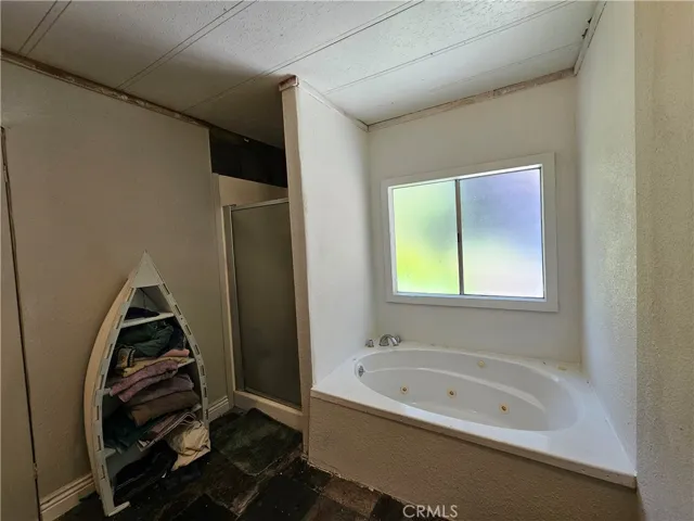 12022 E Highway 20, Clearlake Oaks, California 95423