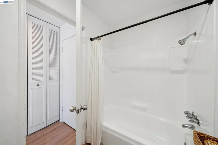 2029 Otis Dr D, Alameda, California 94501