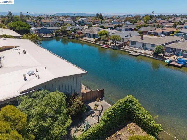 2029 Otis Dr D, Alameda, California 94501
