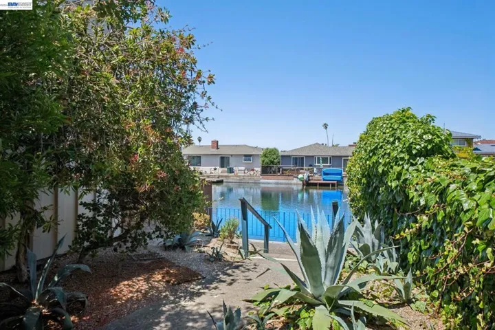 2029 Otis Dr D, Alameda, California 94501