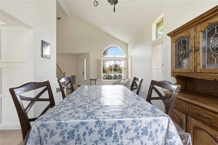32179 Corte Llamas, Temecula, California 92592
