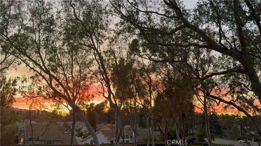 8215 E White Oak Ridge 33, Orange, California 92869