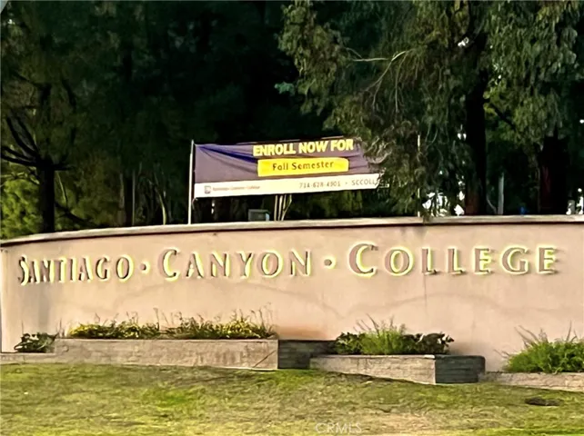 Santiago Canyon College