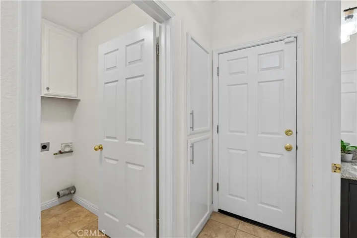 2716 Sequoia, Lodi, California 95242