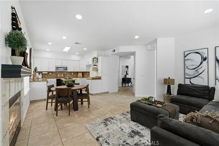 2716 Sequoia, Lodi, California 95242