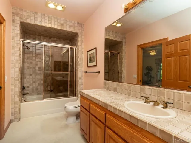 31481 Lake Vista Circle, Bonsall, California 92003