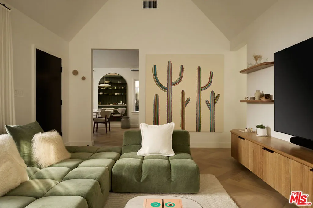 1720 Washington Way, Venice, California 90291 — photo 4