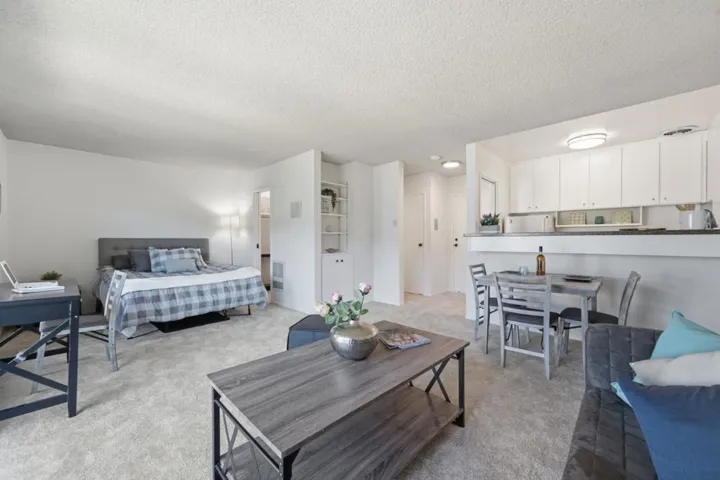 930 Peninsula Avenue 306, San Mateo, California 94401 — photo 4