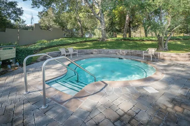 930 Peninsula Avenue 306, San Mateo, California 94401