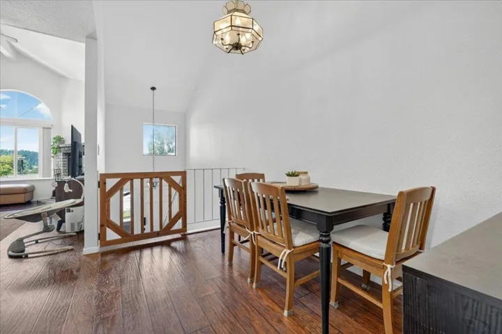 4 Carriage Lane, Scotts Valley, California 95066