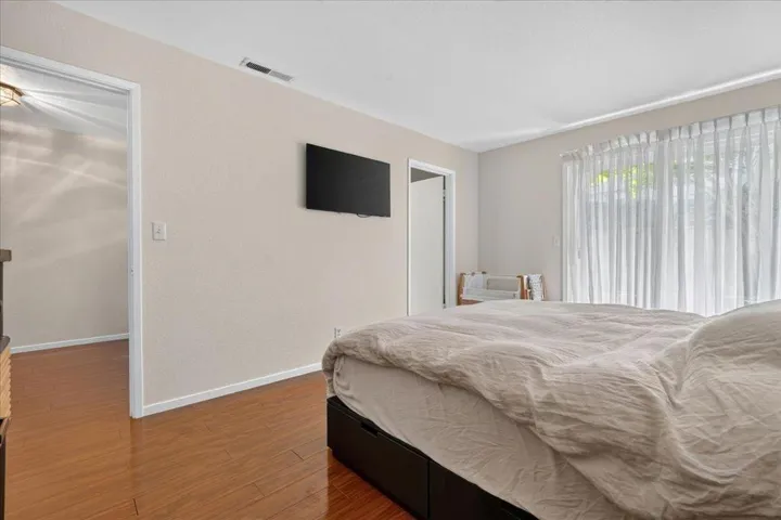 4 Carriage Lane, Scotts Valley, California 95066