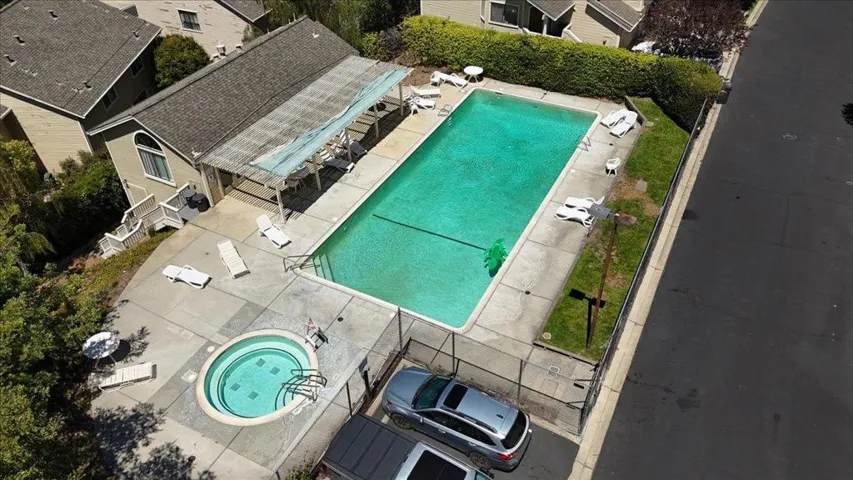 4 Carriage Lane, Scotts Valley, California 95066