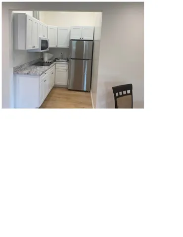 22963 Ostronic, Woodland Hills, California 91367