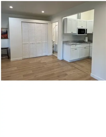 22963 Ostronic, Woodland Hills, California 91367