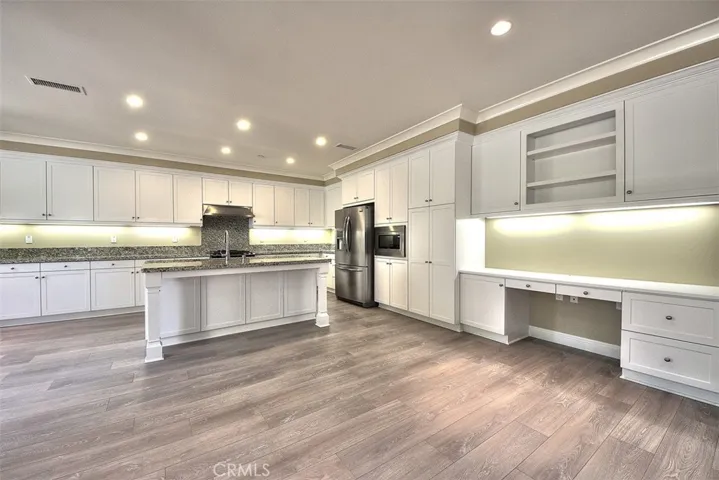46 Larkfield, Irvine, California 92620