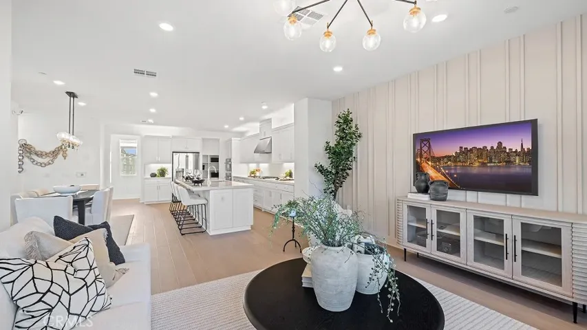 Photos shown are of model only- not actual homesite.