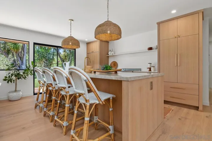 16902 Via De Santa Fe Unit 7, Rancho Santa Fe, California 92067