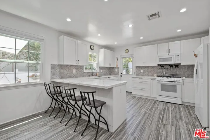 471 S Clark Drive, Beverly Hills, California 90211