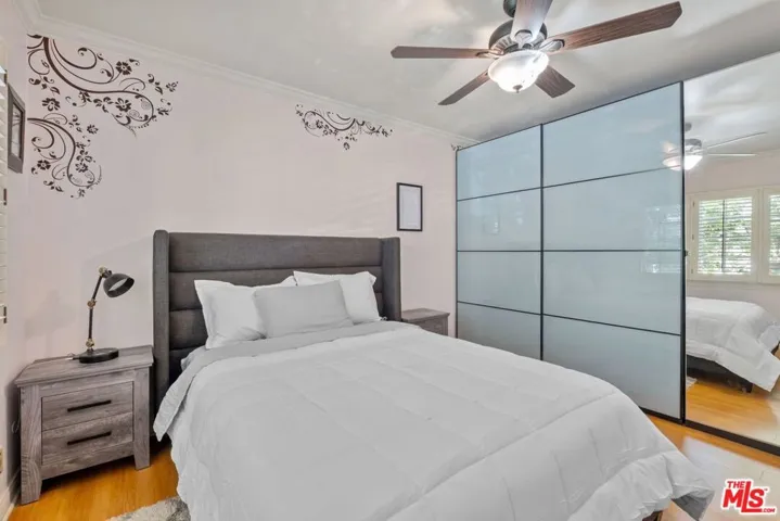 471 S Clark Drive, Beverly Hills, California 90211